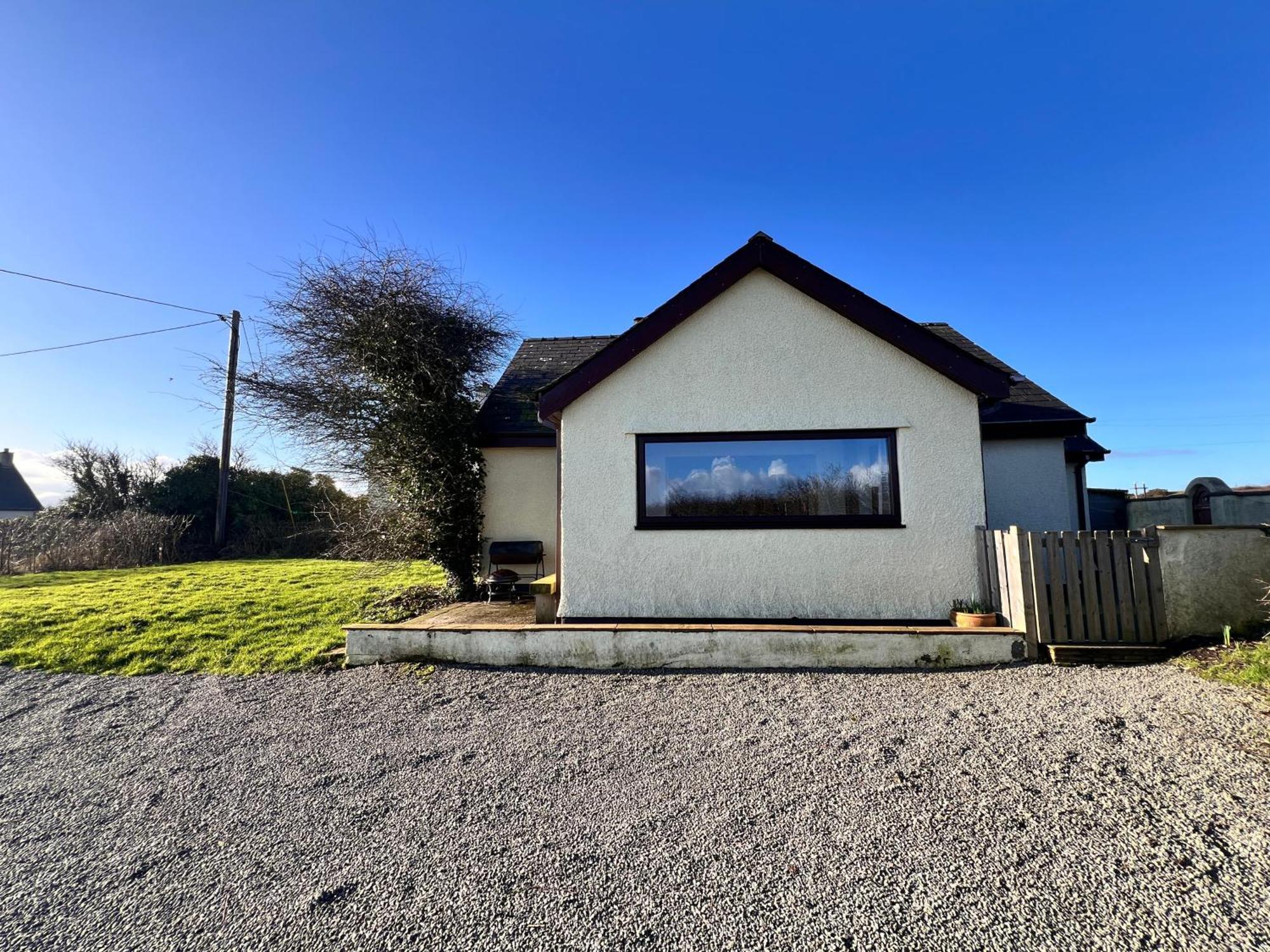 3 Bed Detached Cottage- Log Burner Mountain Views Beaumaris Exterior photo